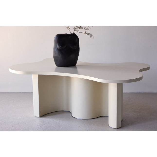Flow sohvapöytä 120x80x45 cm - MDF ja beige PU-lakkamaalaus - KalusteDuo_Huonekaluliike_Pöytä